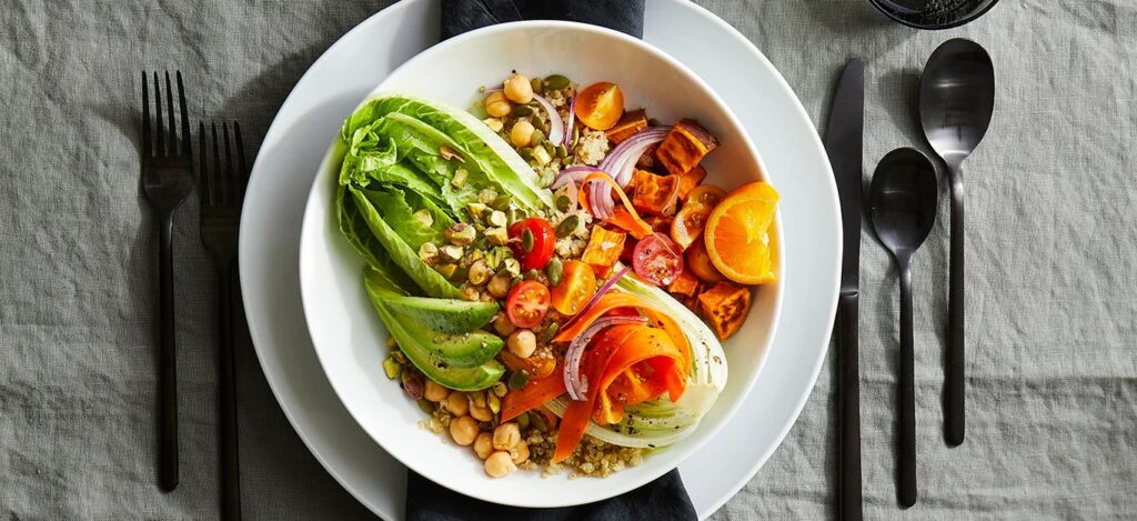 balanced plant-based restaurant meal for healthy eating while dining out.